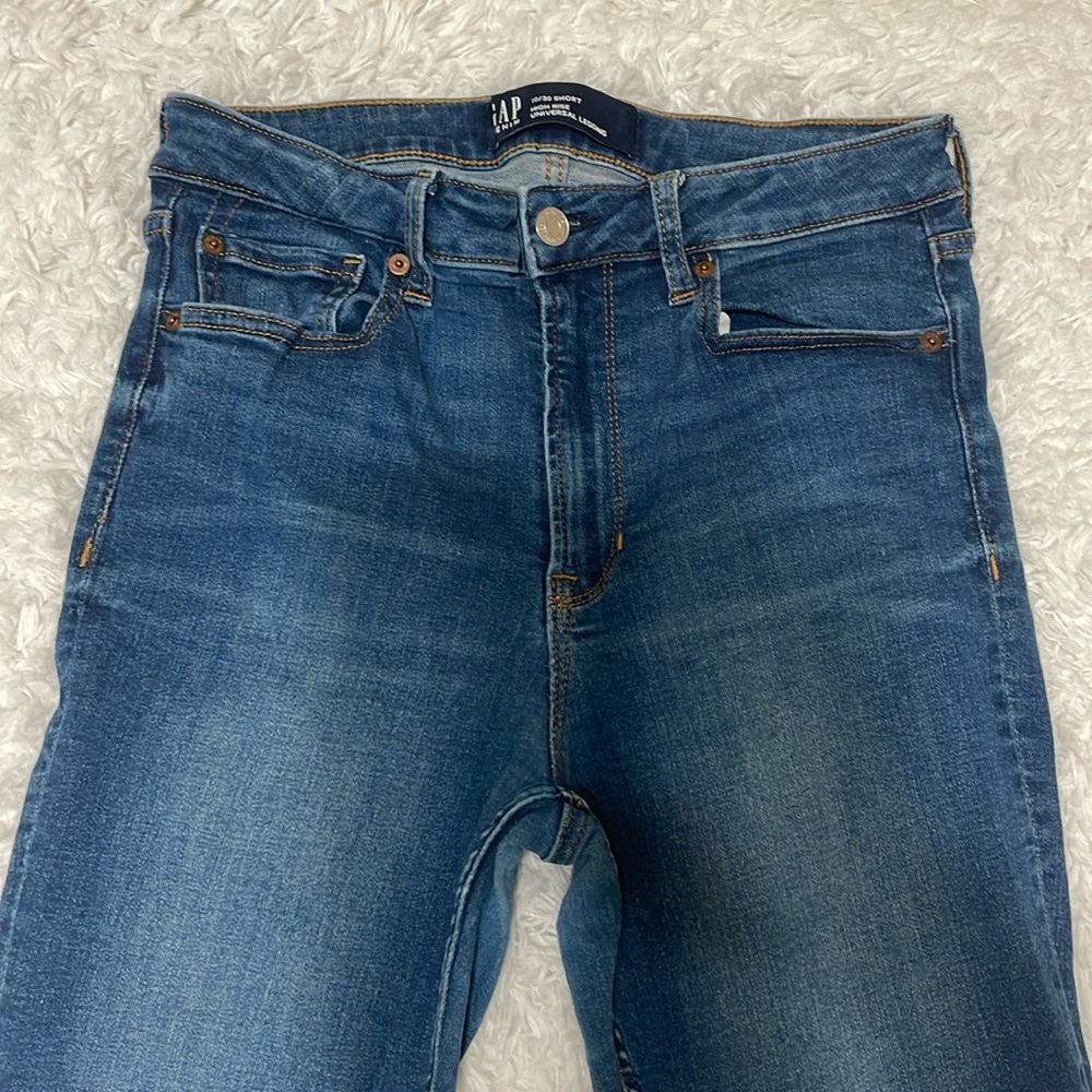 Gap high rise skinny jeans 10/20 short